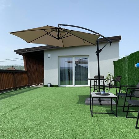 Luxus Cluj Airport Apartments Extérieur photo