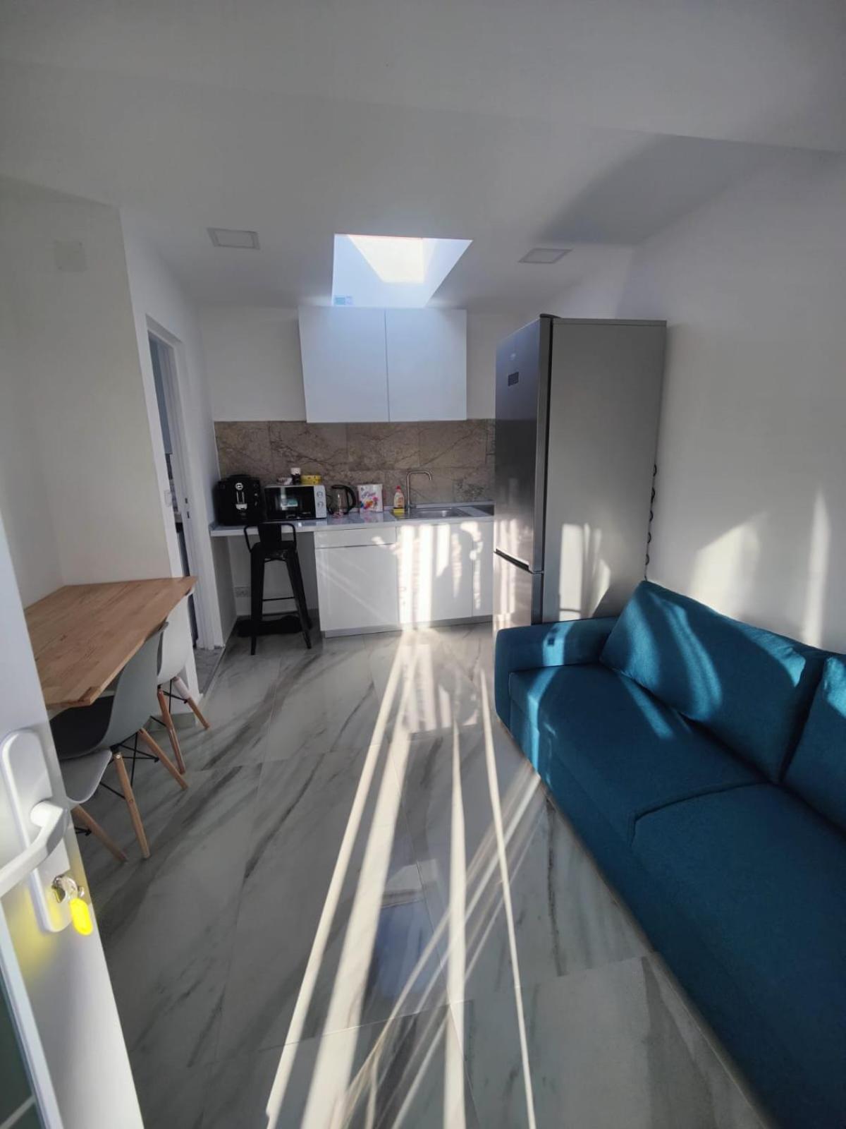 Luxus Cluj Airport Apartments Extérieur photo