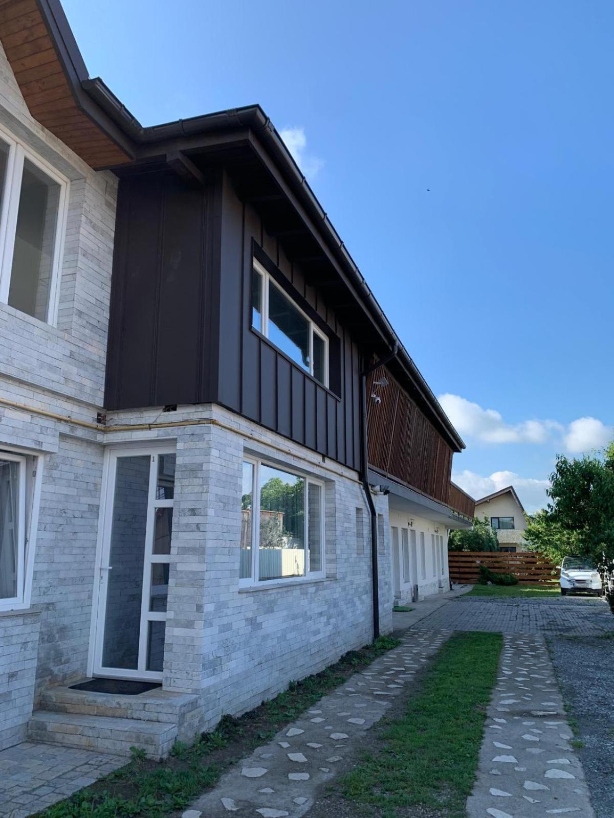 Luxus Cluj Airport Apartments Extérieur photo