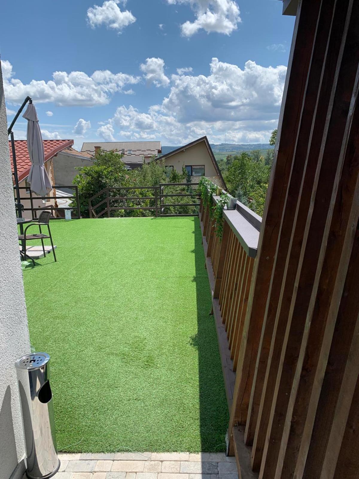 Luxus Cluj Airport Apartments Extérieur photo